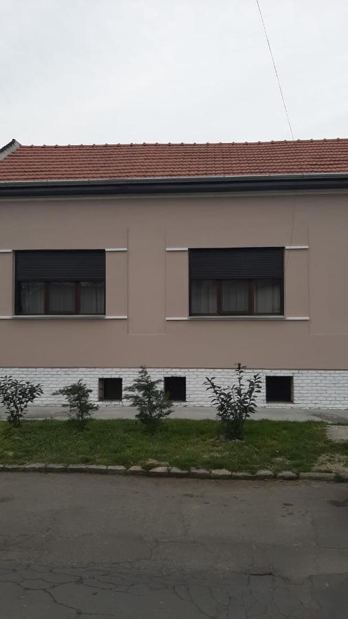 Casa Isa Villa Oradea Ngoại thất bức ảnh