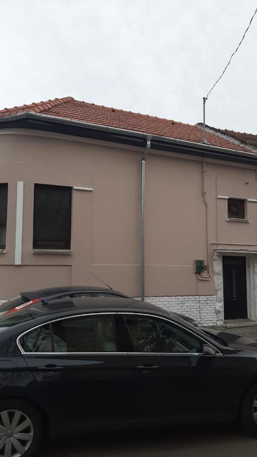 Casa Isa Villa Oradea Ngoại thất bức ảnh