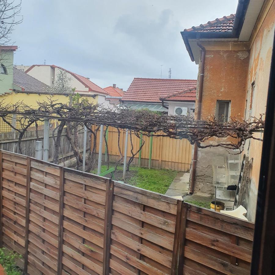 Casa Isa Villa Oradea Ngoại thất bức ảnh